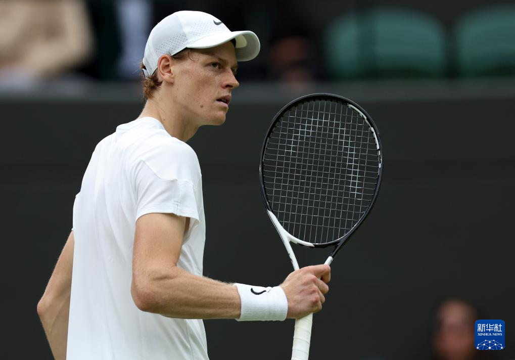 与防守之间 与防守之间