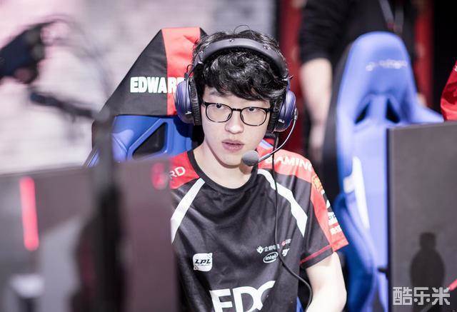 船的防守硬 船的防守硬