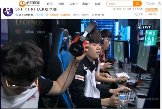 马卡:瓦伦多次拒绝利物浦报价,对马马尔达什维利要价4000万欧