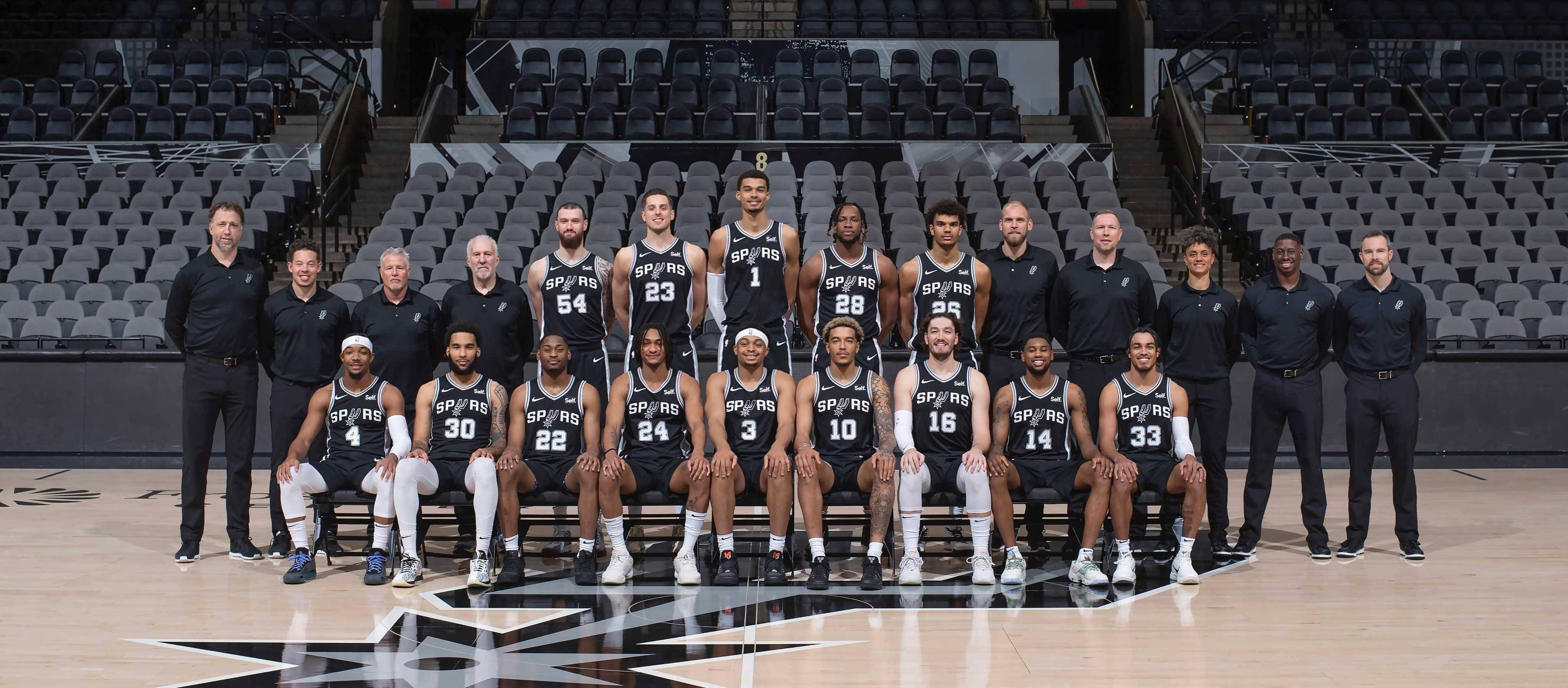 CBA现“离奇”比赛质疑声刷屏!男篮别也脸都不要了